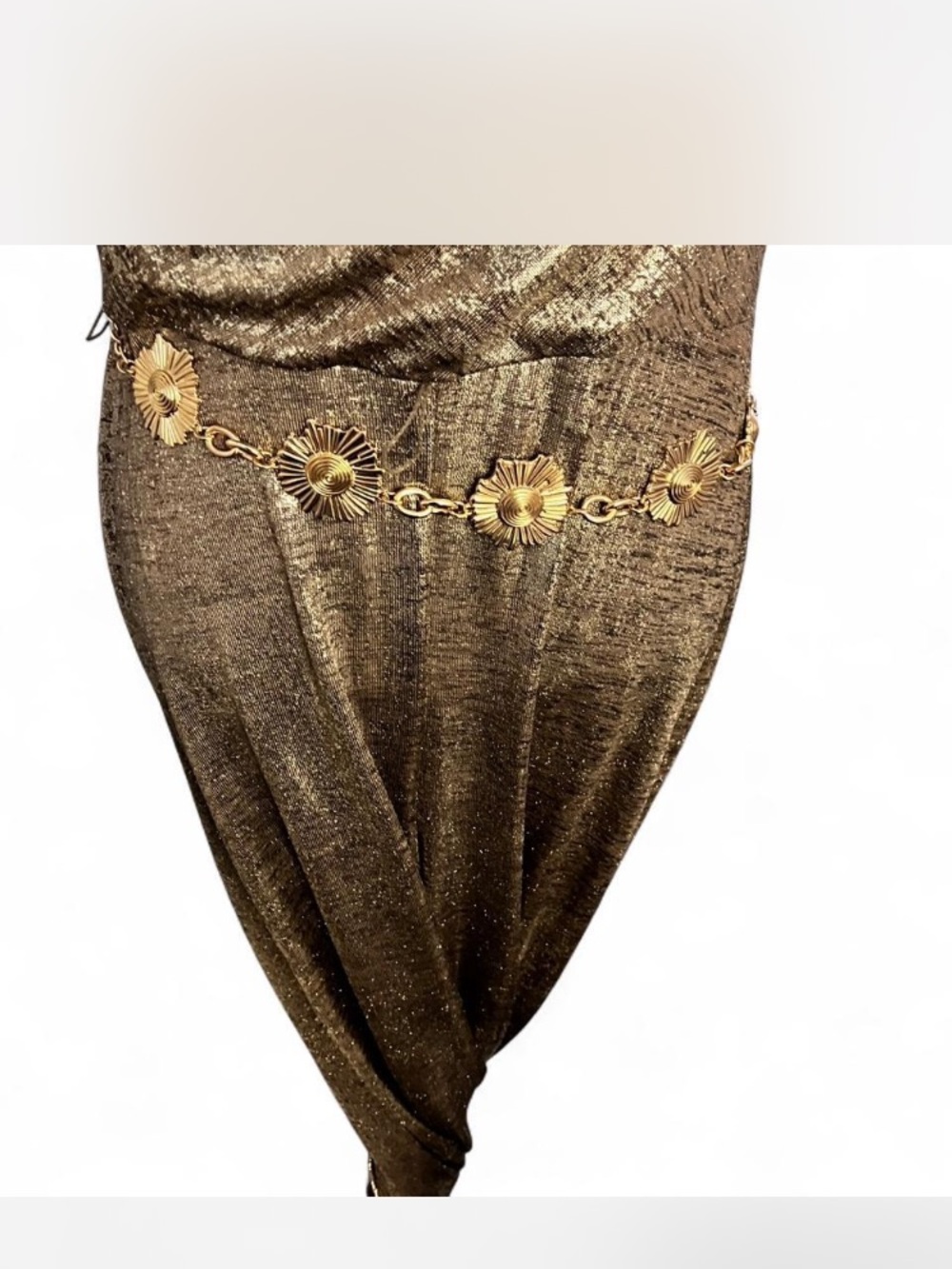Gold Floral Medallion Chain Belt